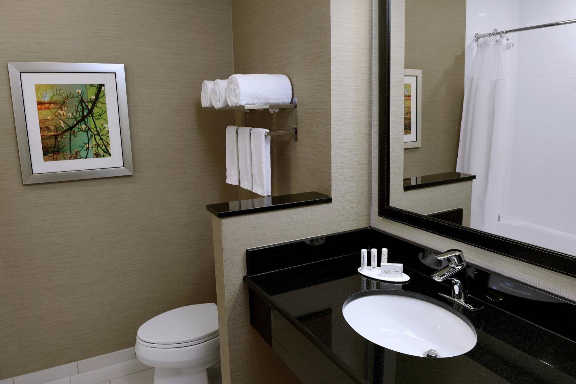 Fairfield Inn & Suites By Marriott Omaha West Eksteriør billede